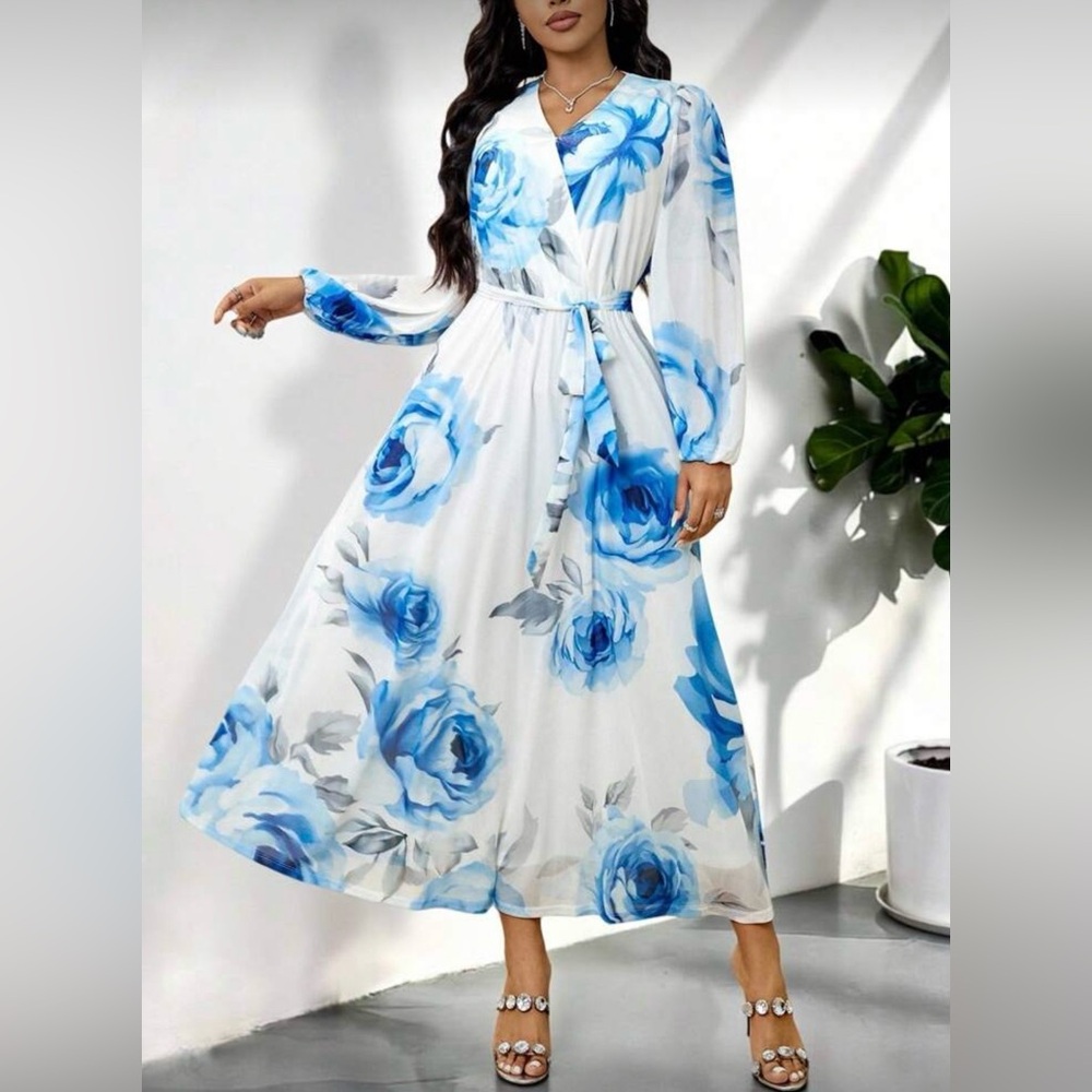 Blue Floral Maxi Women's Dress - Picture 5 of 5